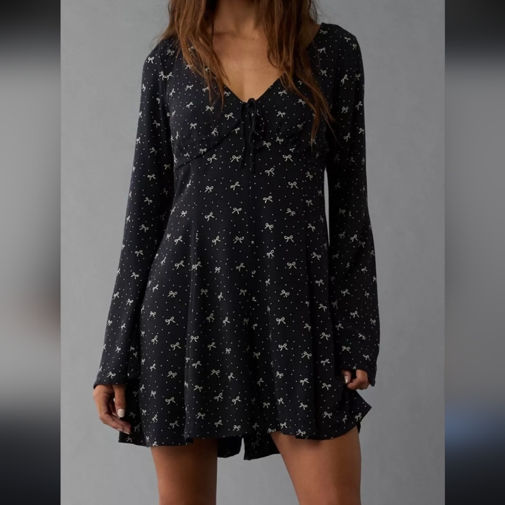 AE Bow print Flowy Romper